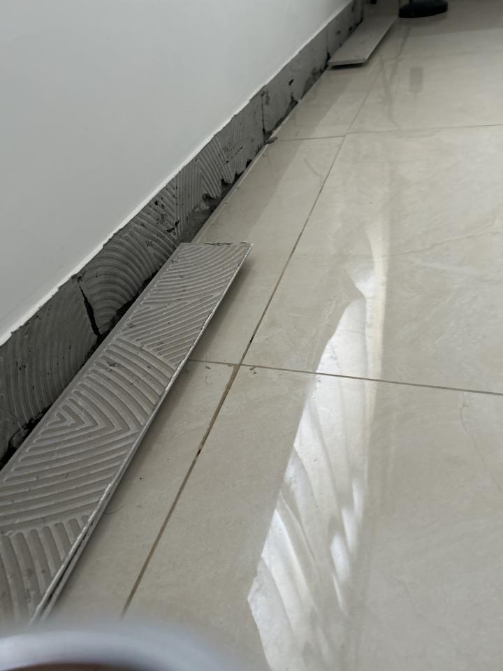 Tile RepairJob photo