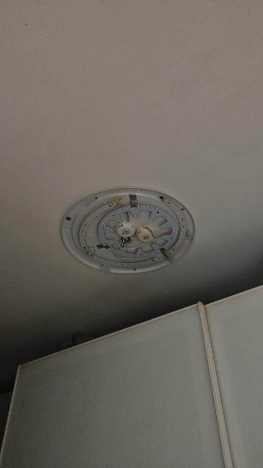 燈飾安裝工作照片