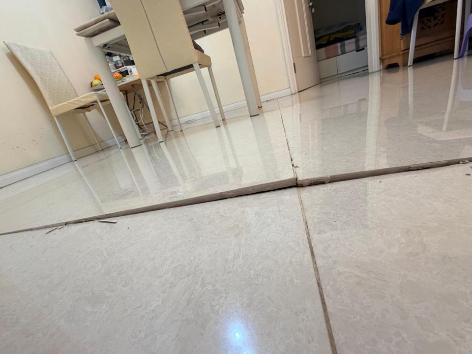 磁磚維修工作照片