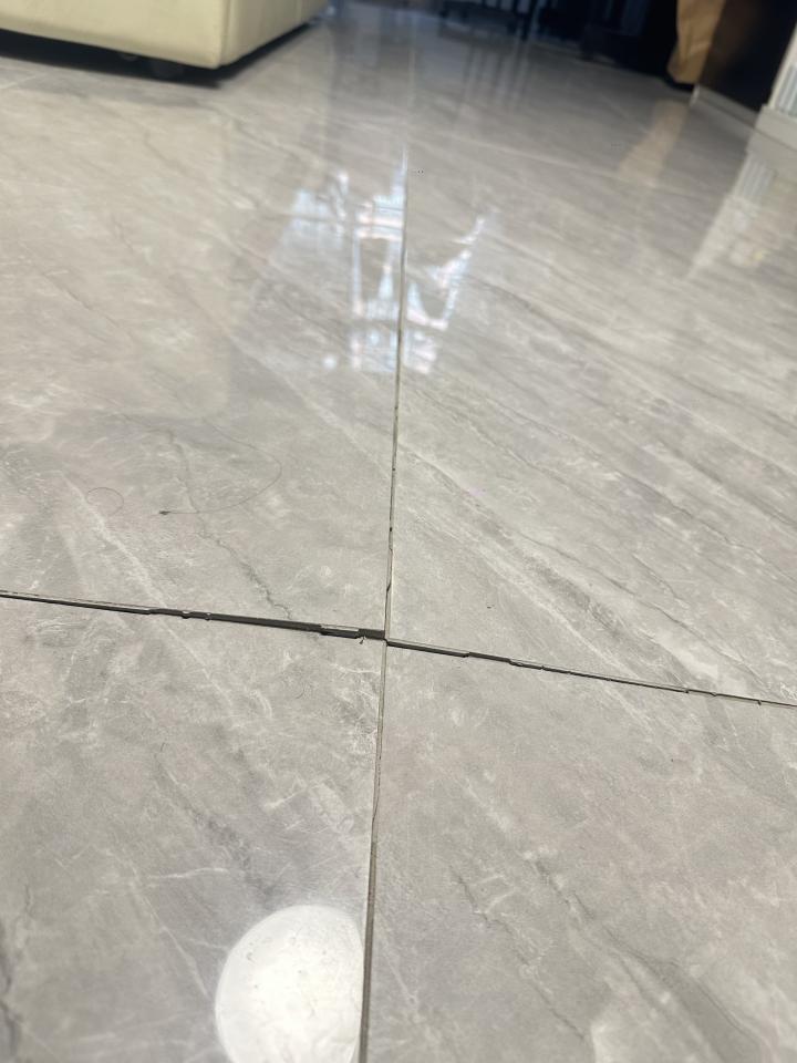 磁磚維修工作照片