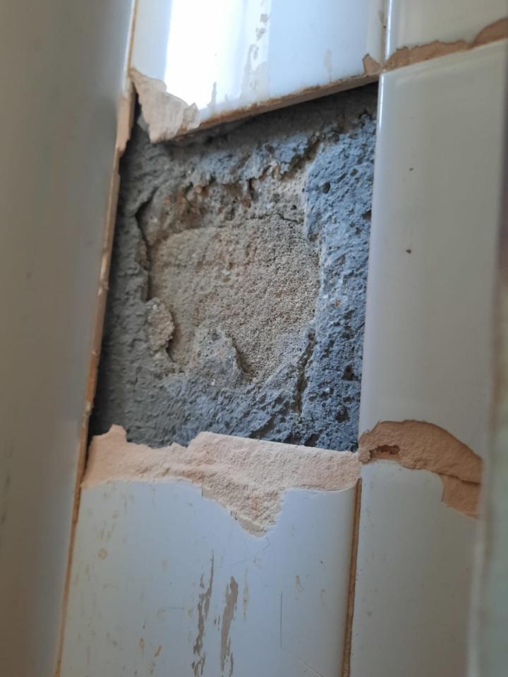 磁磚維修工作照片