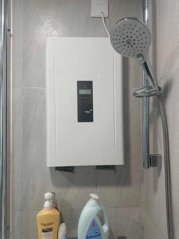 Tile RepairJob photo