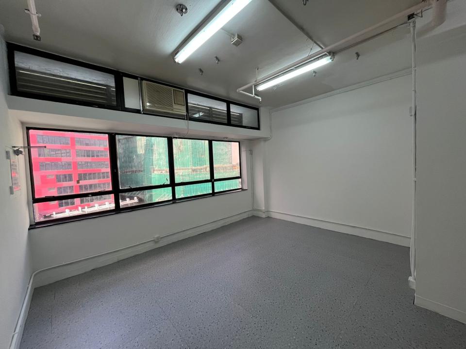 玻璃清潔工作照片