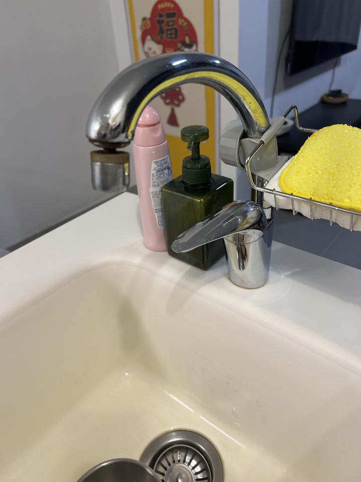 水龍頭安裝工作照片