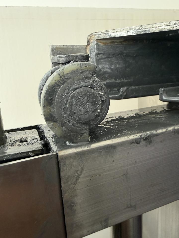 Roller shutter repairJob photo