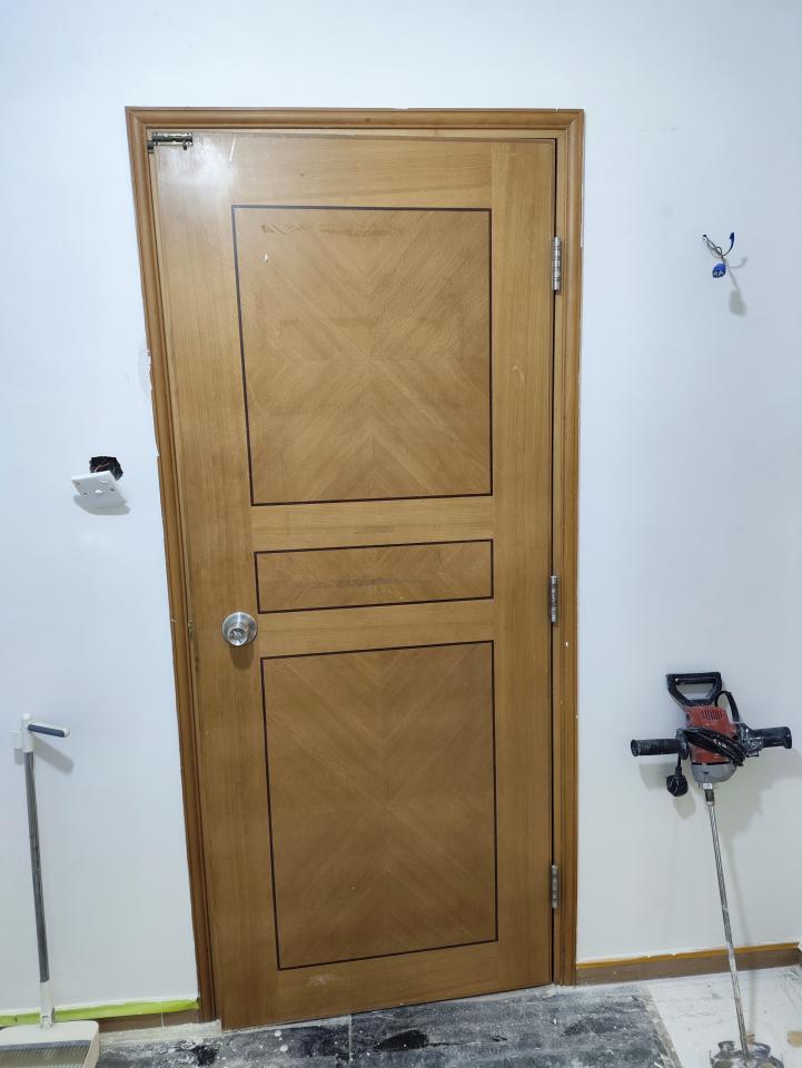 大門安裝工作照片