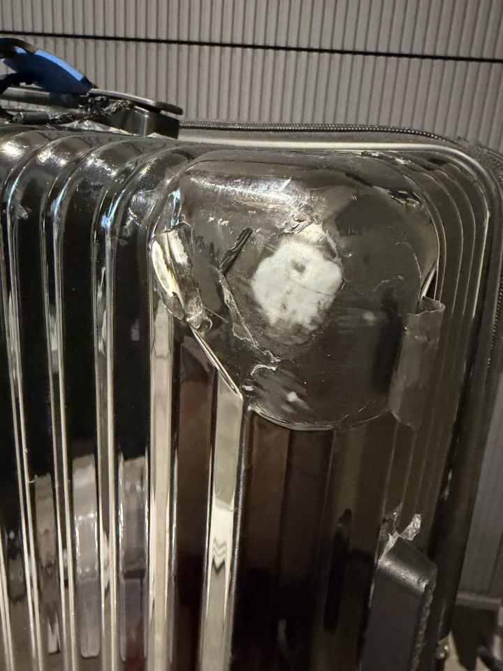 Luggage RepairJob photo