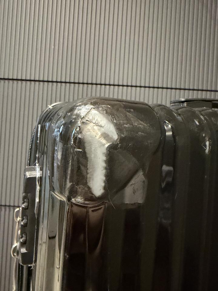 Luggage RepairJob photo