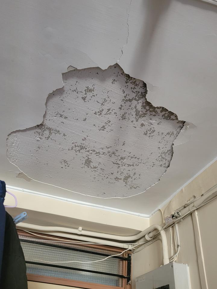 天花工程工作照片