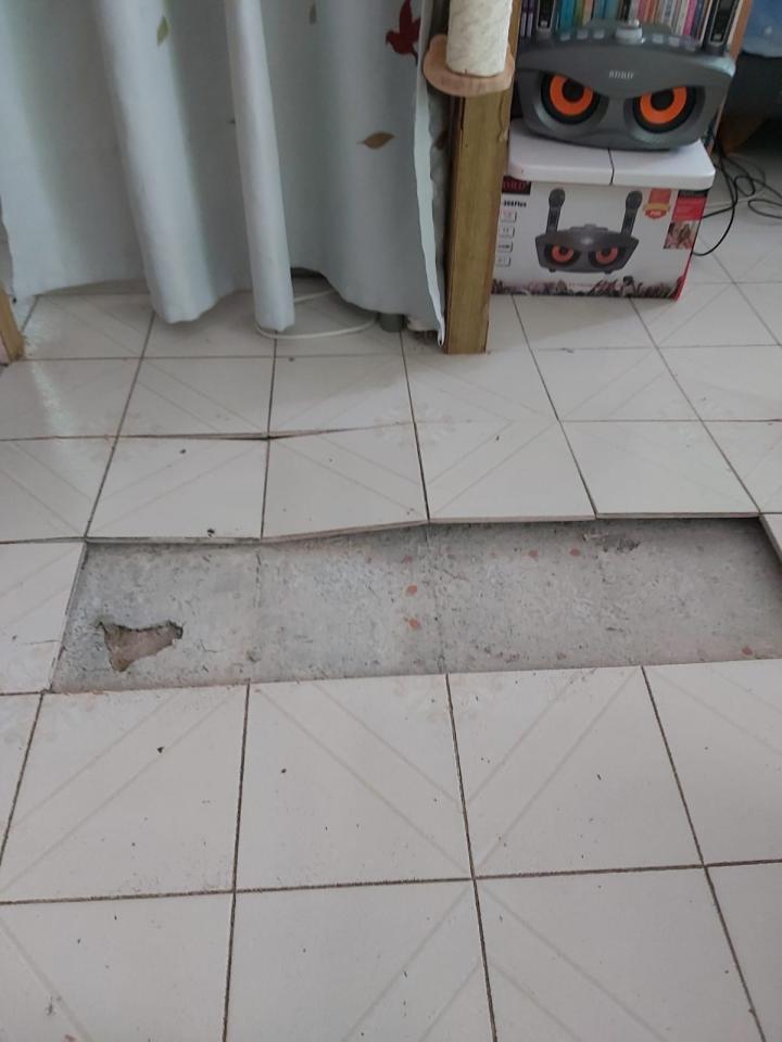 磁磚維修工作照片