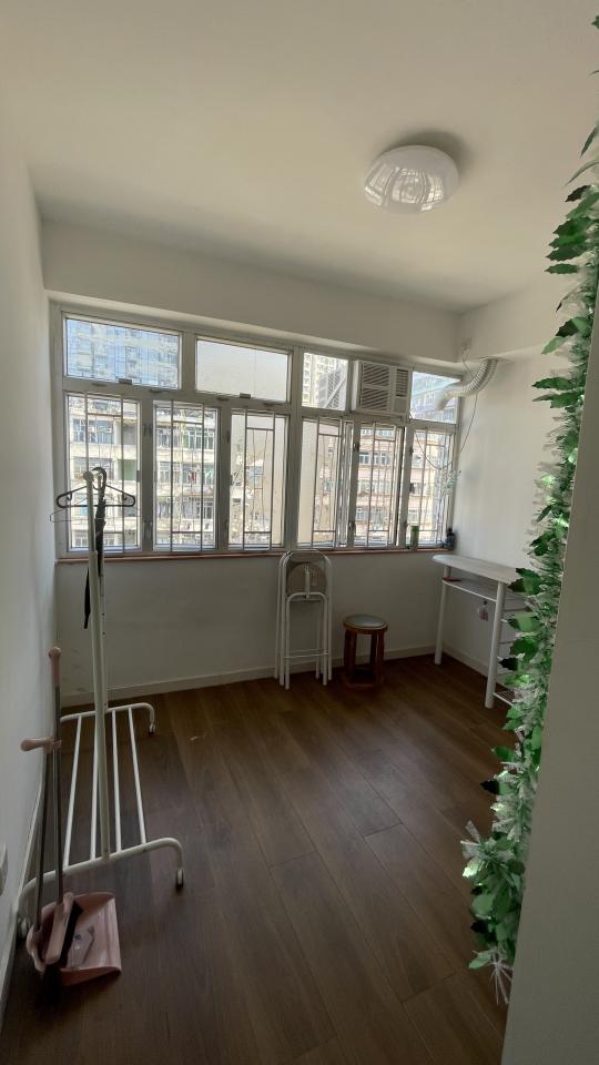 窗簾安裝工作照片