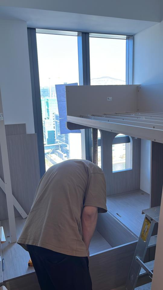 窗簾安裝工作照片