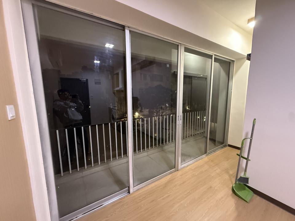 窗簾安裝工作照片