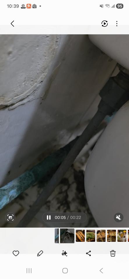 馬桶安裝工作照片