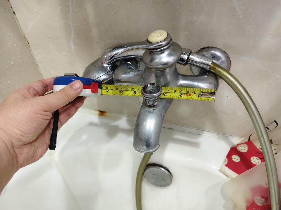 水龍頭安裝工作照片