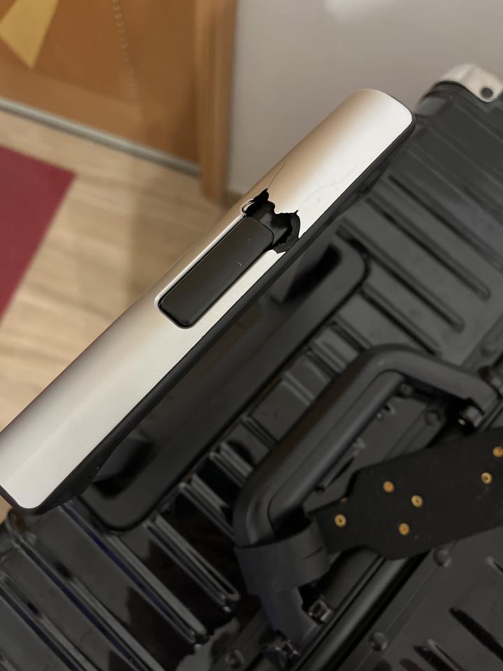 行李箱維修工作照片