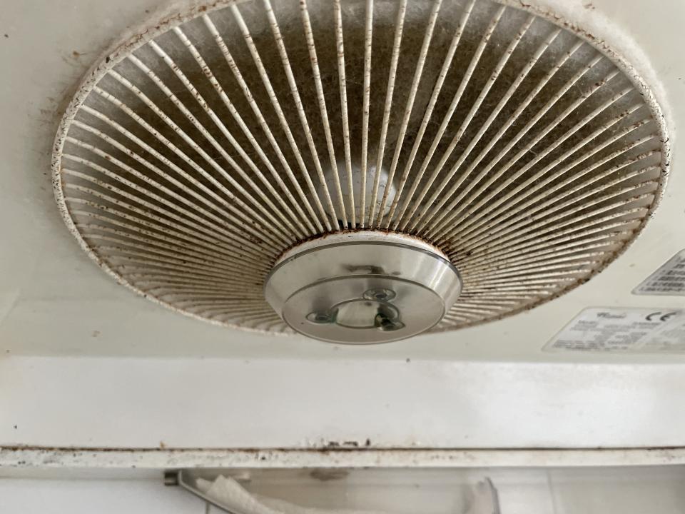 抽油煙機清洗工作照片