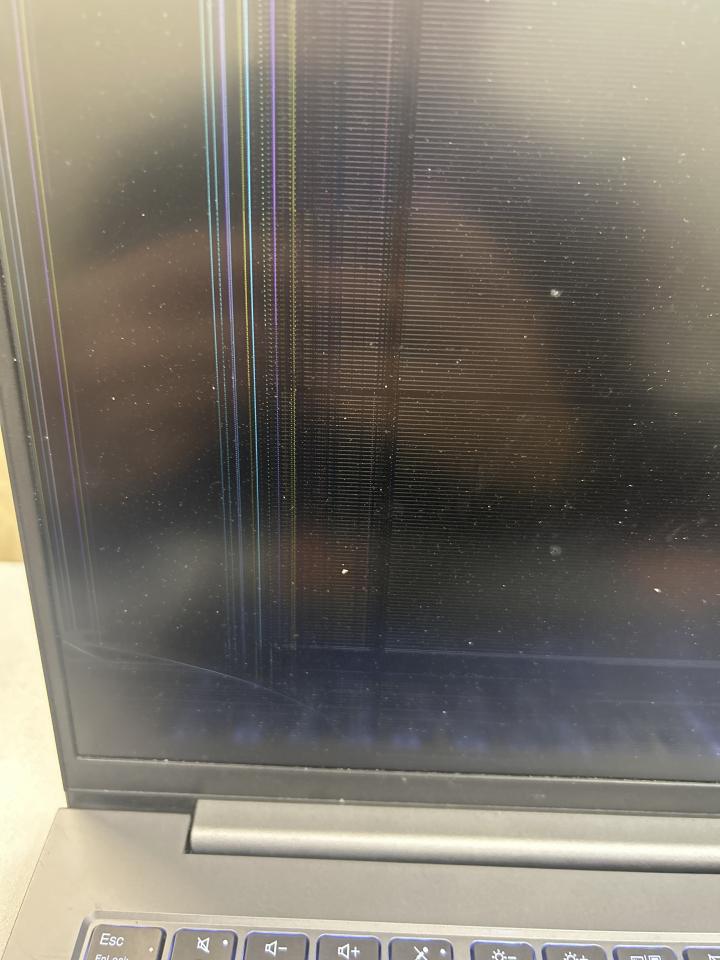 電腦維修工作照片