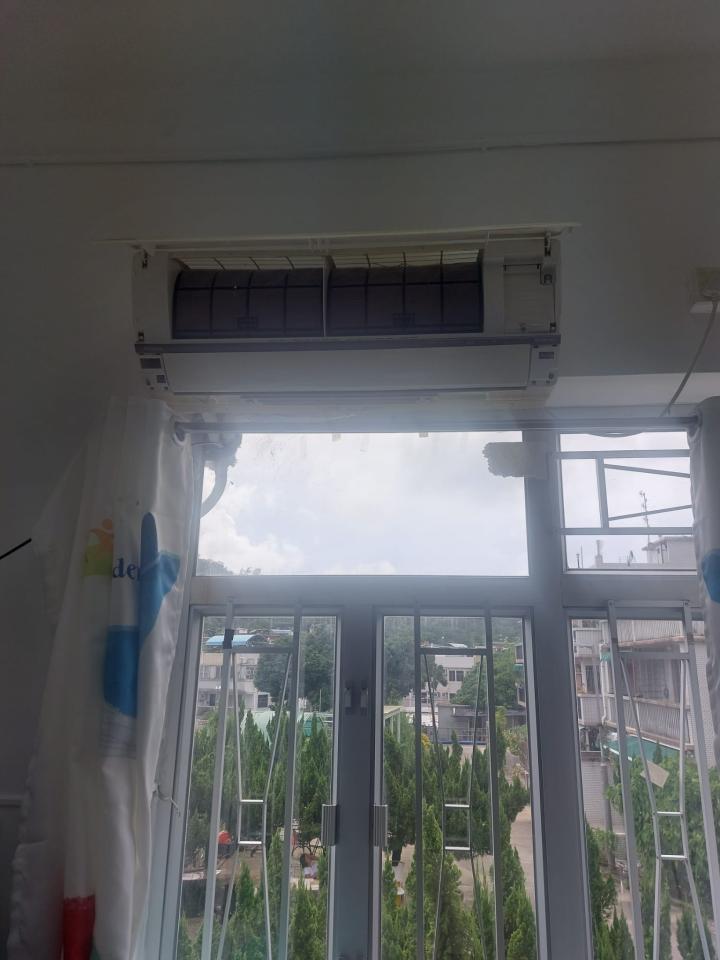 冷氣安裝工作照片