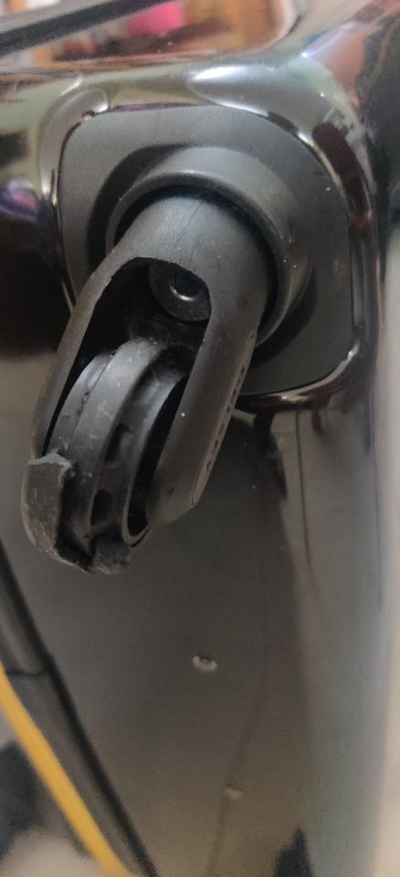 行李箱維修工作照片