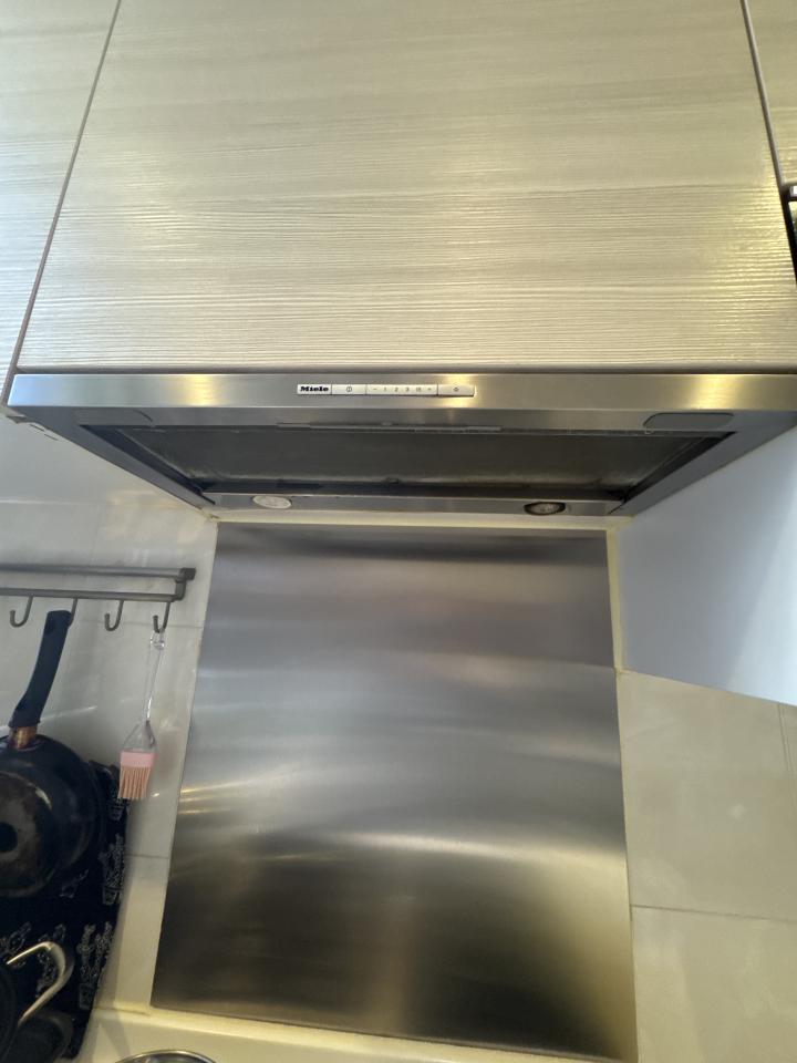 抽油煙機清洗工作照片