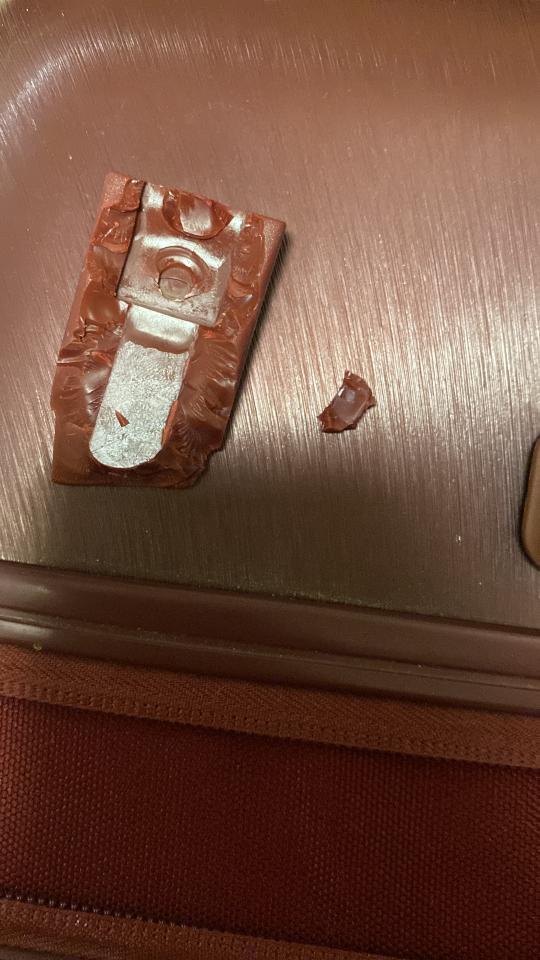 行李箱維修工作照片