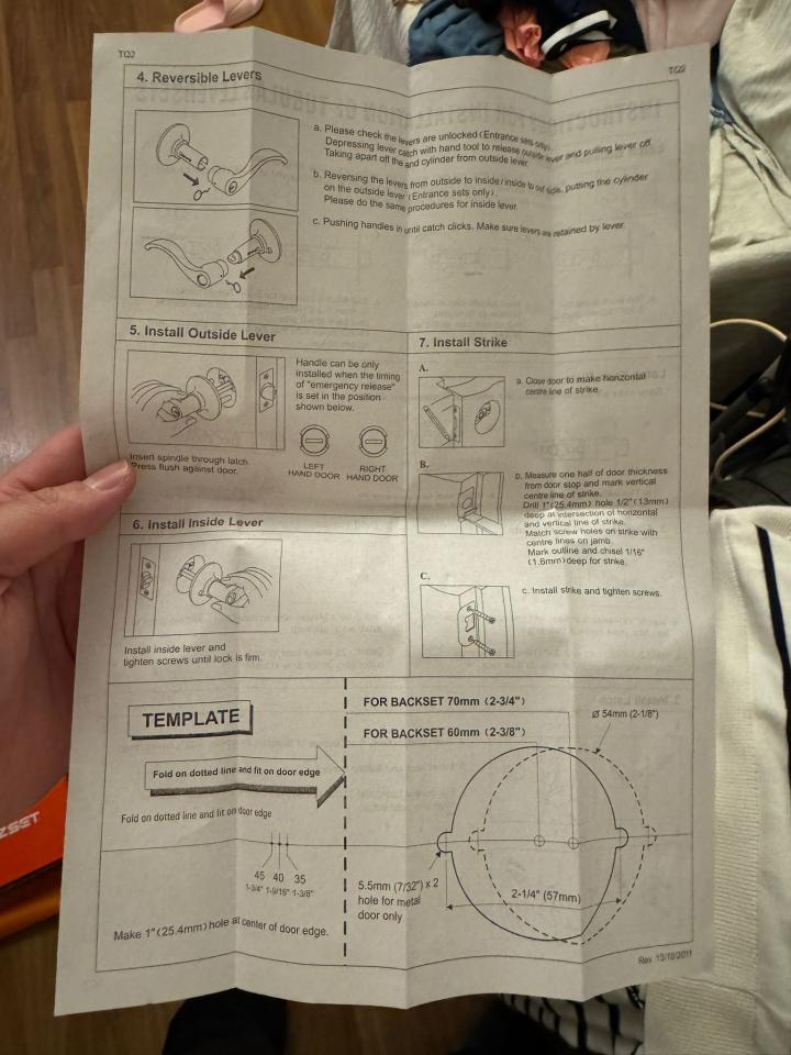 房門安裝工作照片