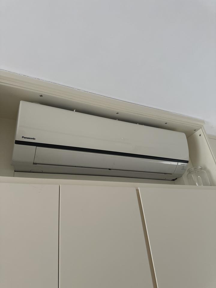 冷氣維修工作照片