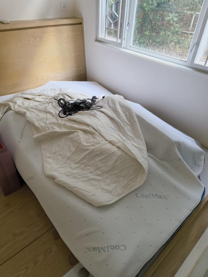 大型垃圾處理工作照片