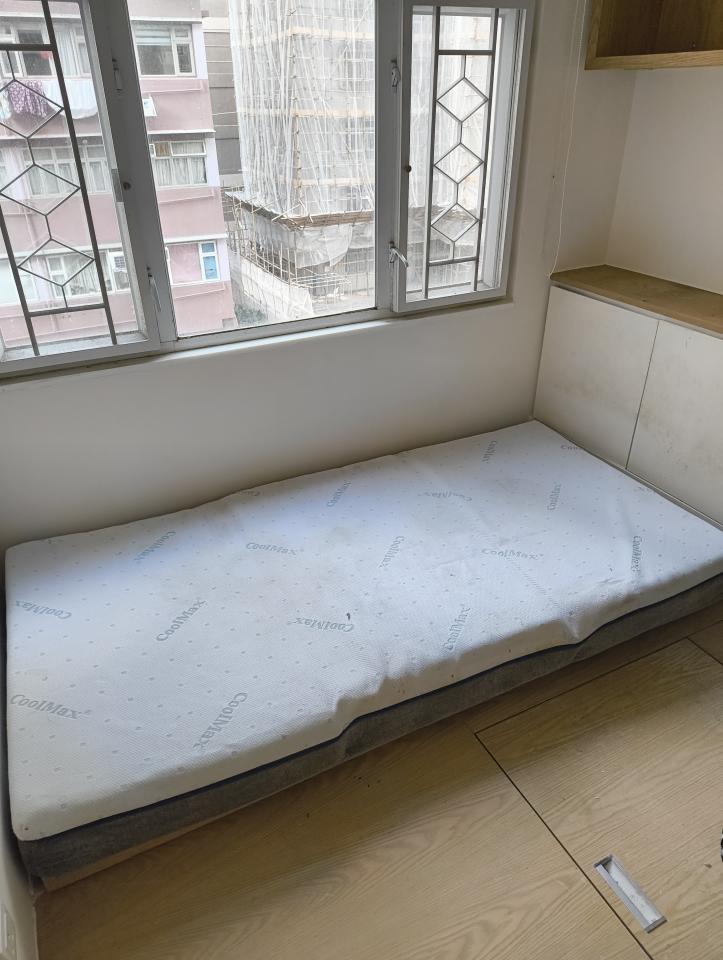 大型垃圾處理工作照片