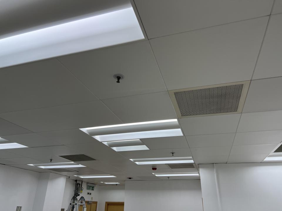 天花工程工作照片