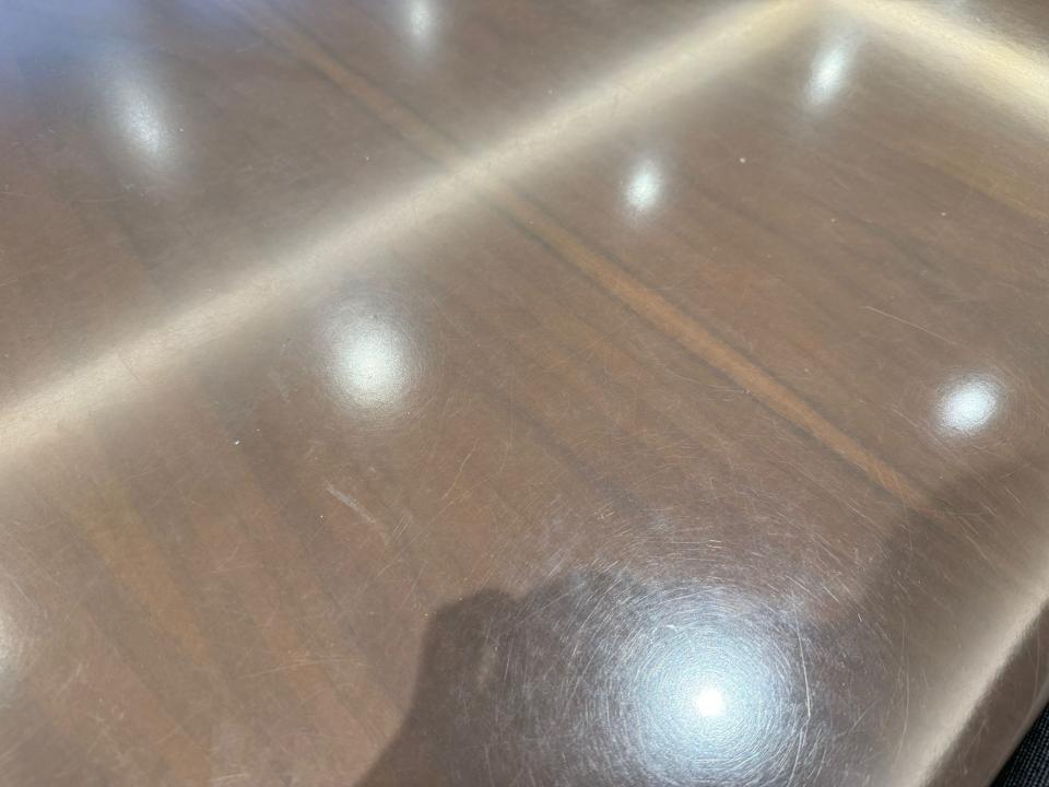 傢俬維修工作照片