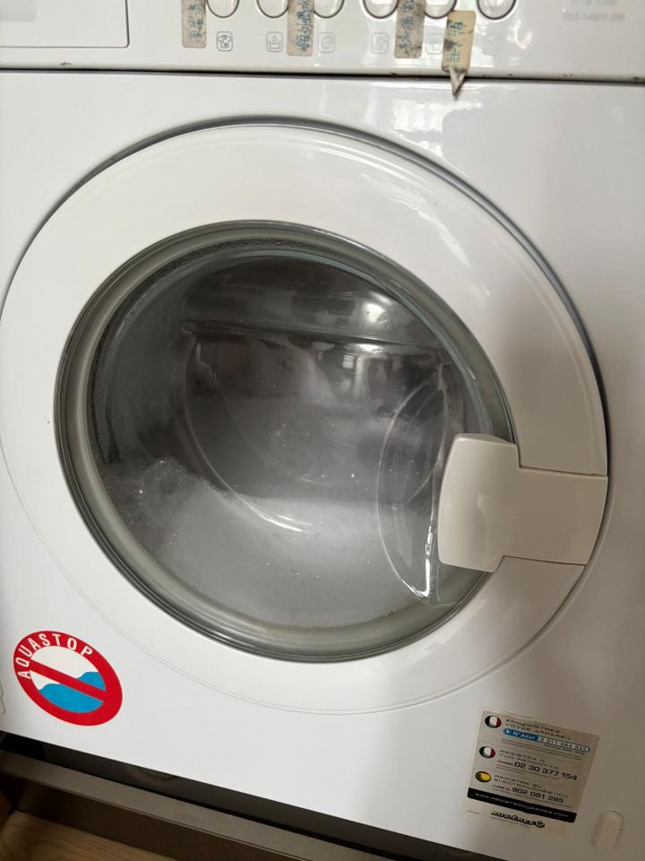 洗衣機清洗工作照片