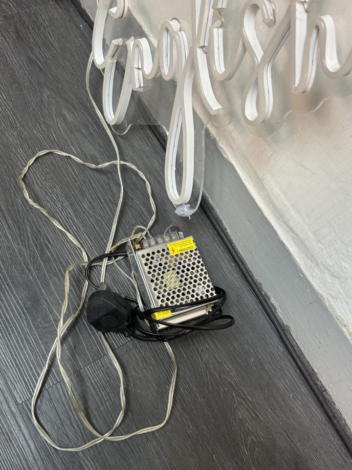 燈飾維修工作照片