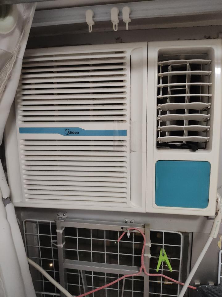 洗冷氣工作照片