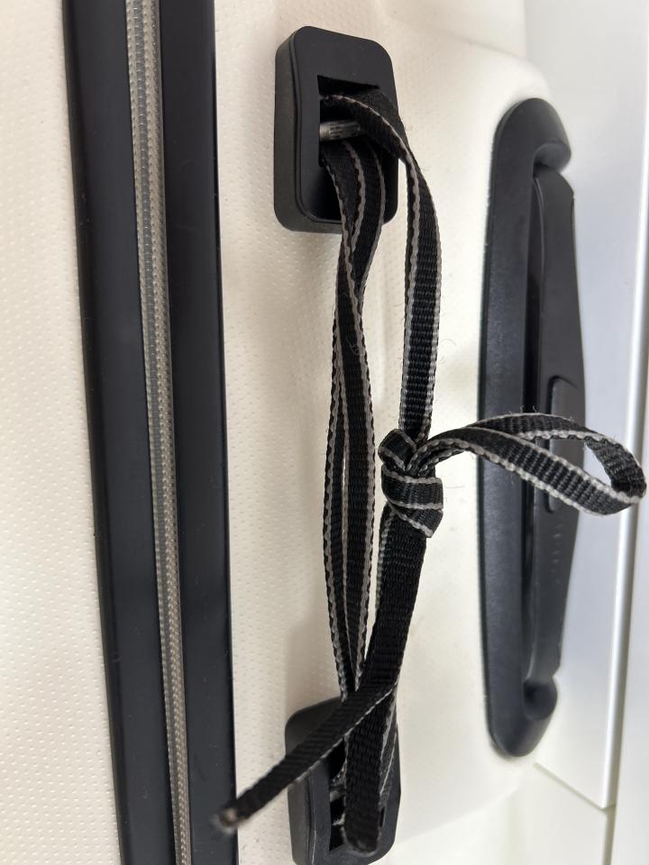 行李箱維修工作照片