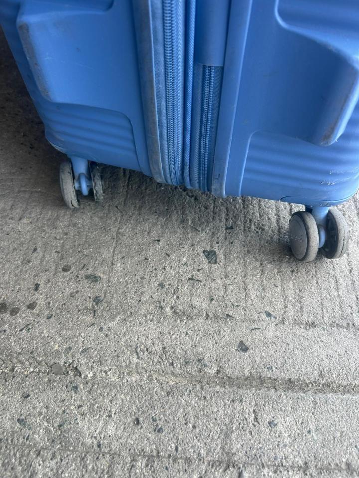 行李箱維修工作照片