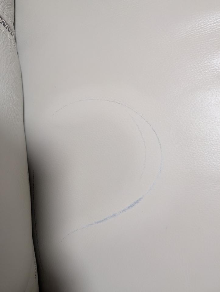 傢俬維修工作照片