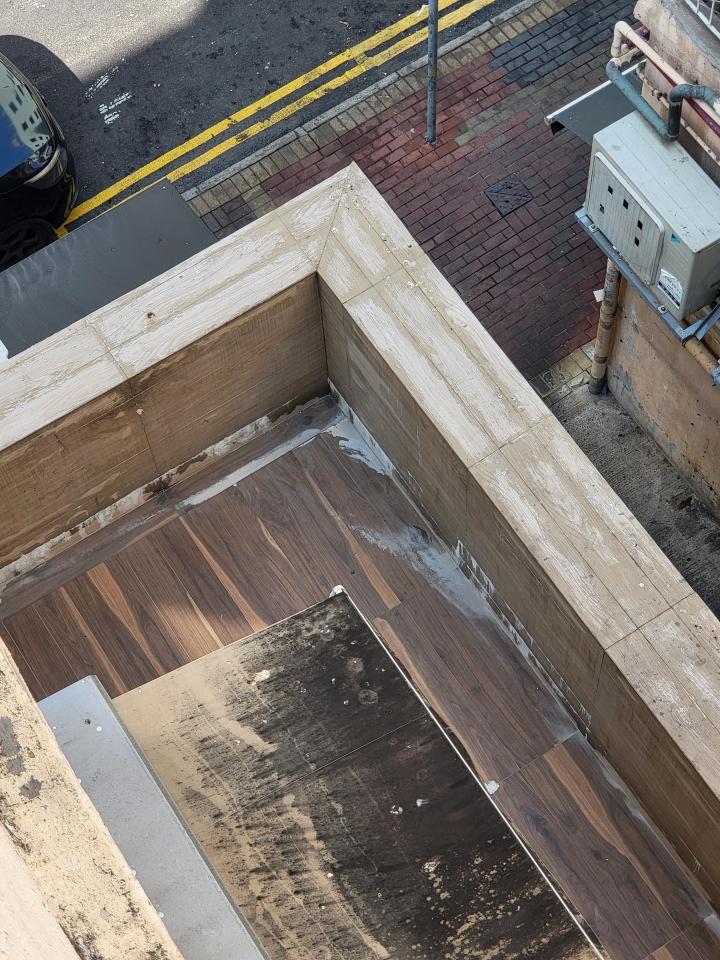 磁磚清潔工作照片