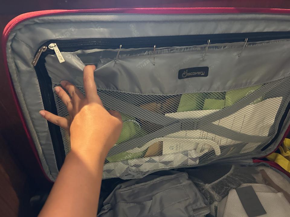 Luggage Repairjob photo