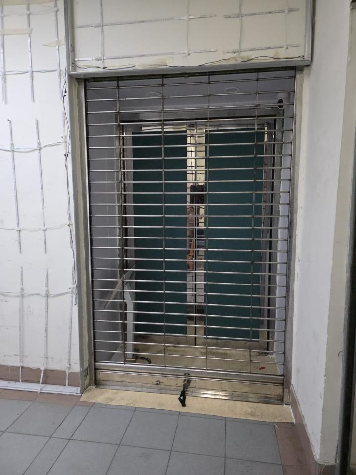 捲閘維修工作照片
