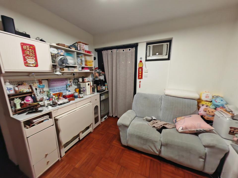 木地板打磨翻新工作照片