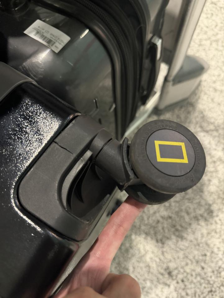 Luggage Repairjob photo