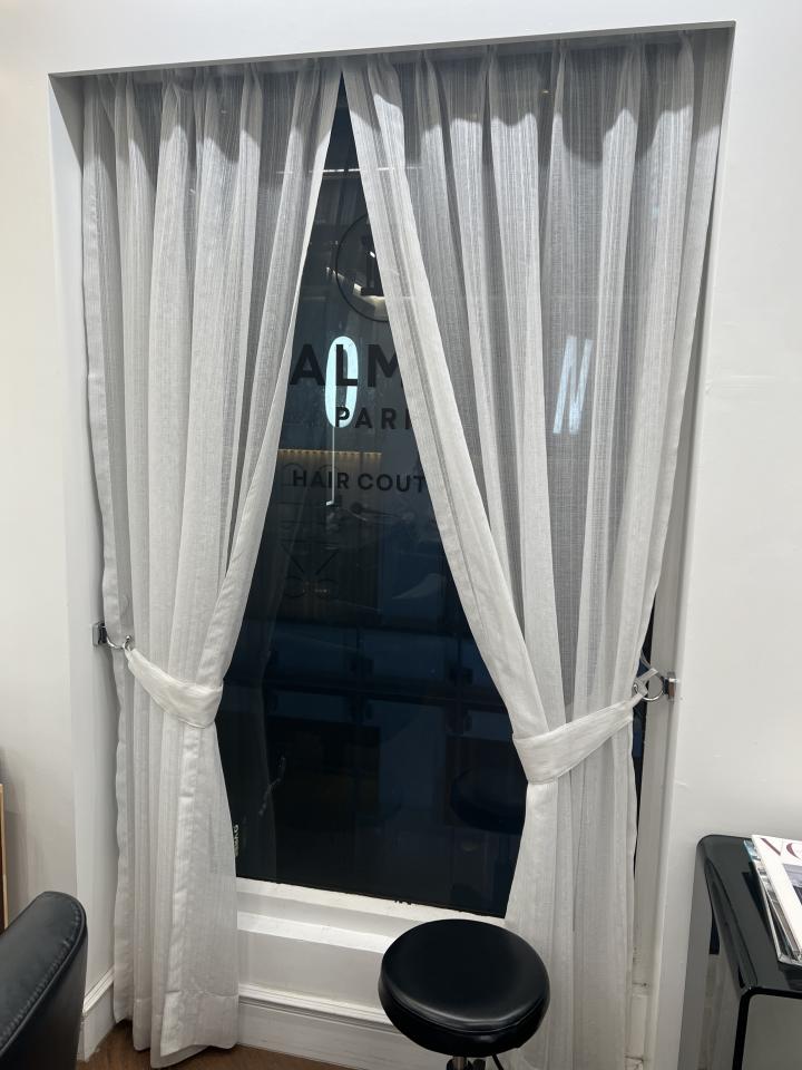 窗簾清潔工作照片