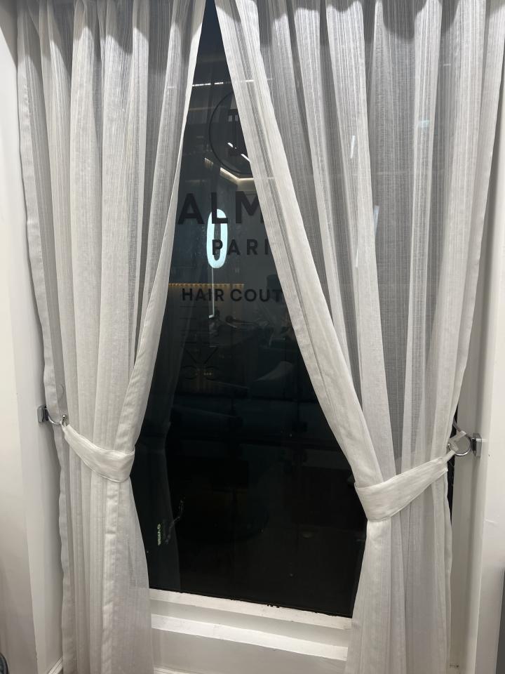 窗簾清潔工作照片