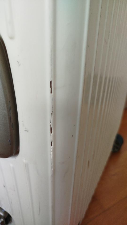 行李箱維修工作照片