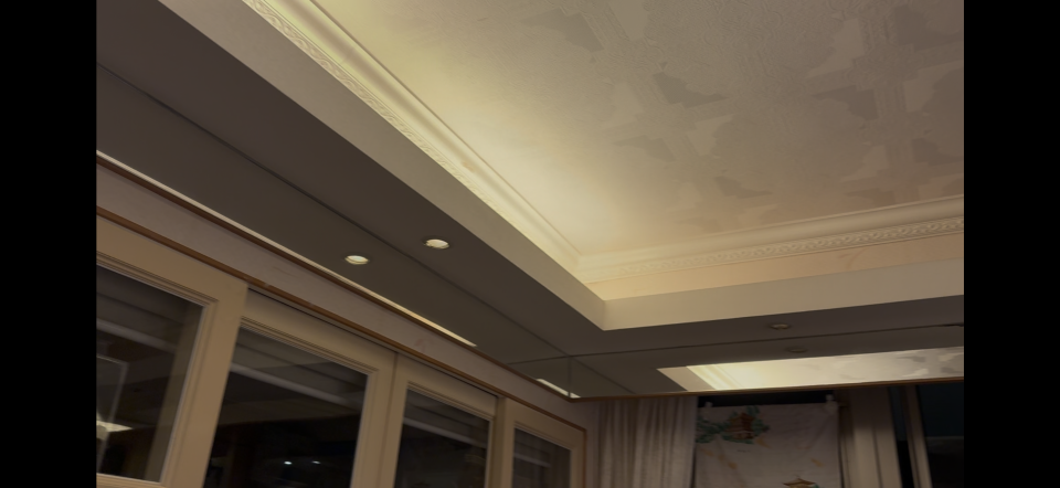 燈飾安裝工作照片