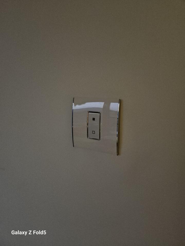 燈飾維修工作照片