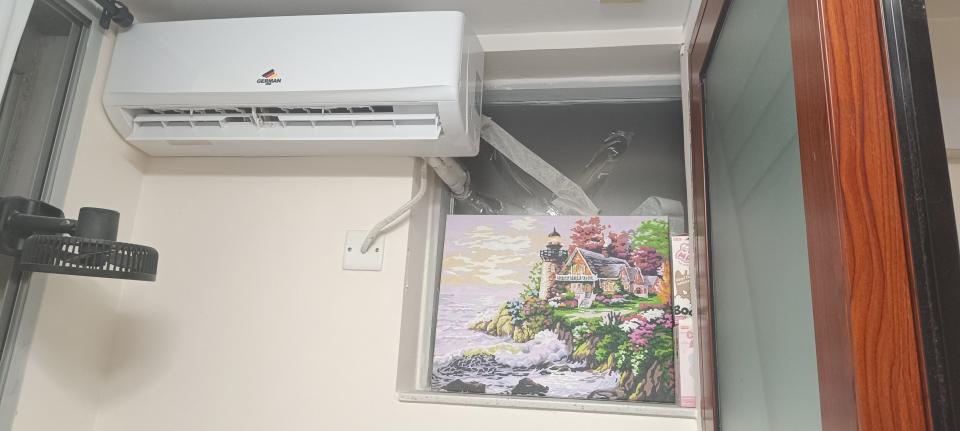 冷氣安裝工作照片