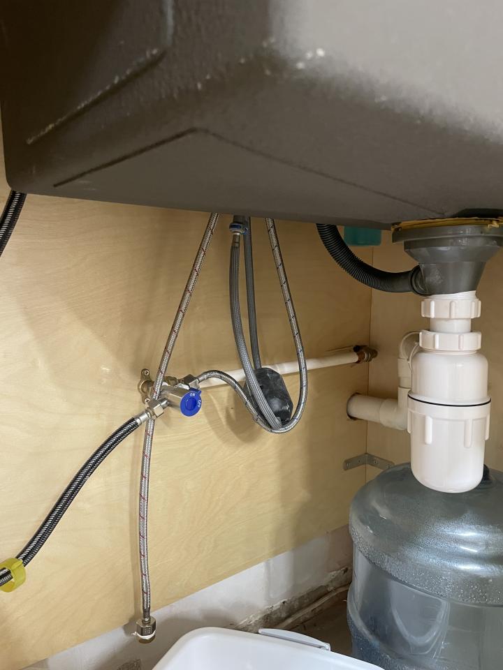 洗碗機安裝工作照片